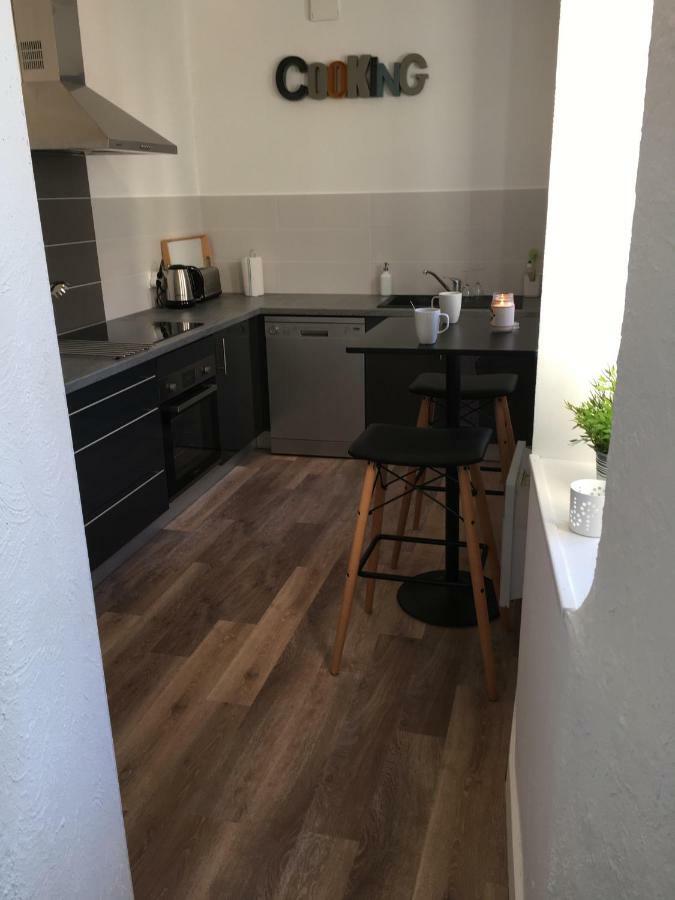 "La Mercerie" La Rochelle  Luaran gambar